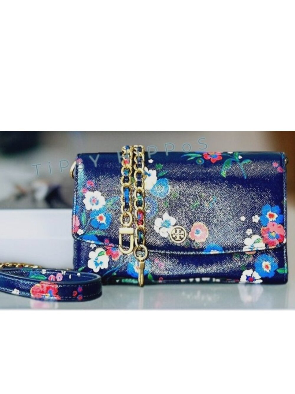Adorable Tory Burch Dark Blue and Floral Robinon Shoulder Bag/Crossbody